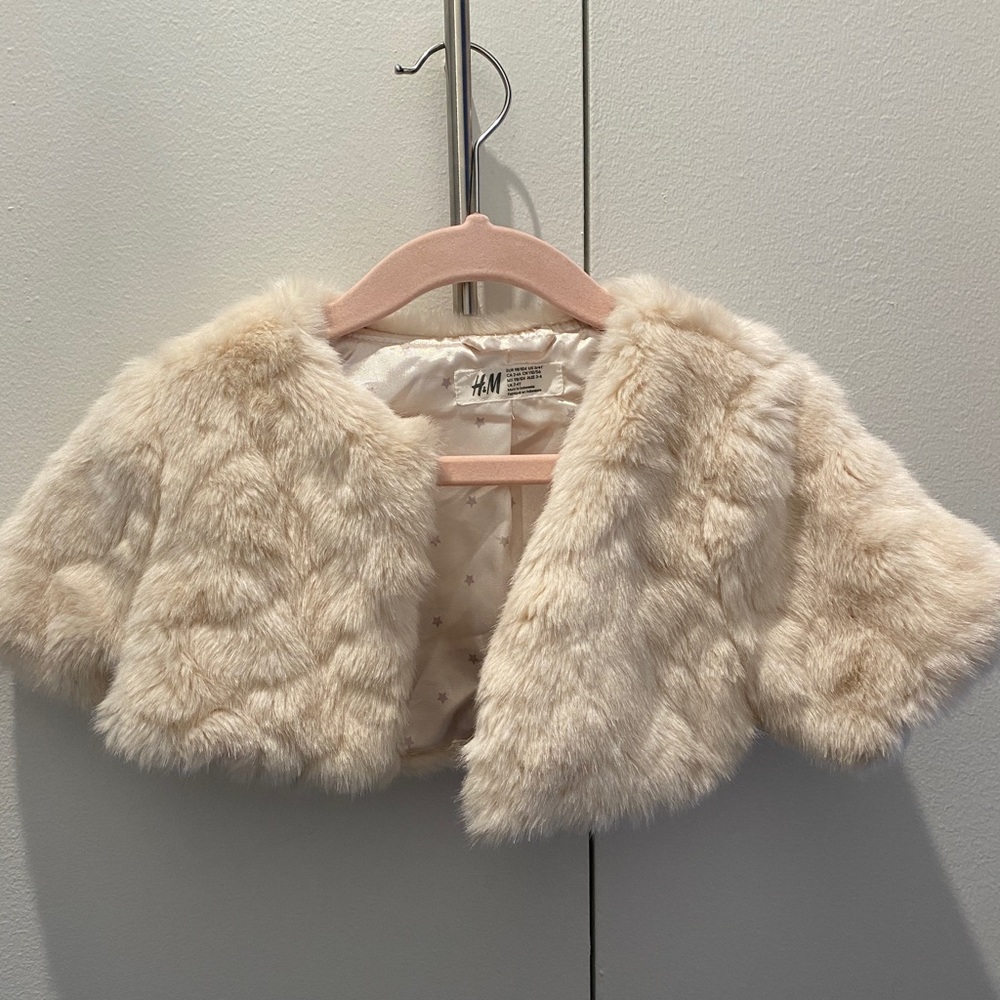 Faux fur girl shrug